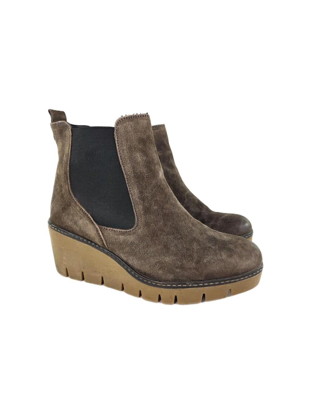 Diba True Nir Vana women's ankle boots US 10 tan suede Chelsea Wedge Booties